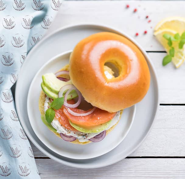 13272-recette_bagel-saumon